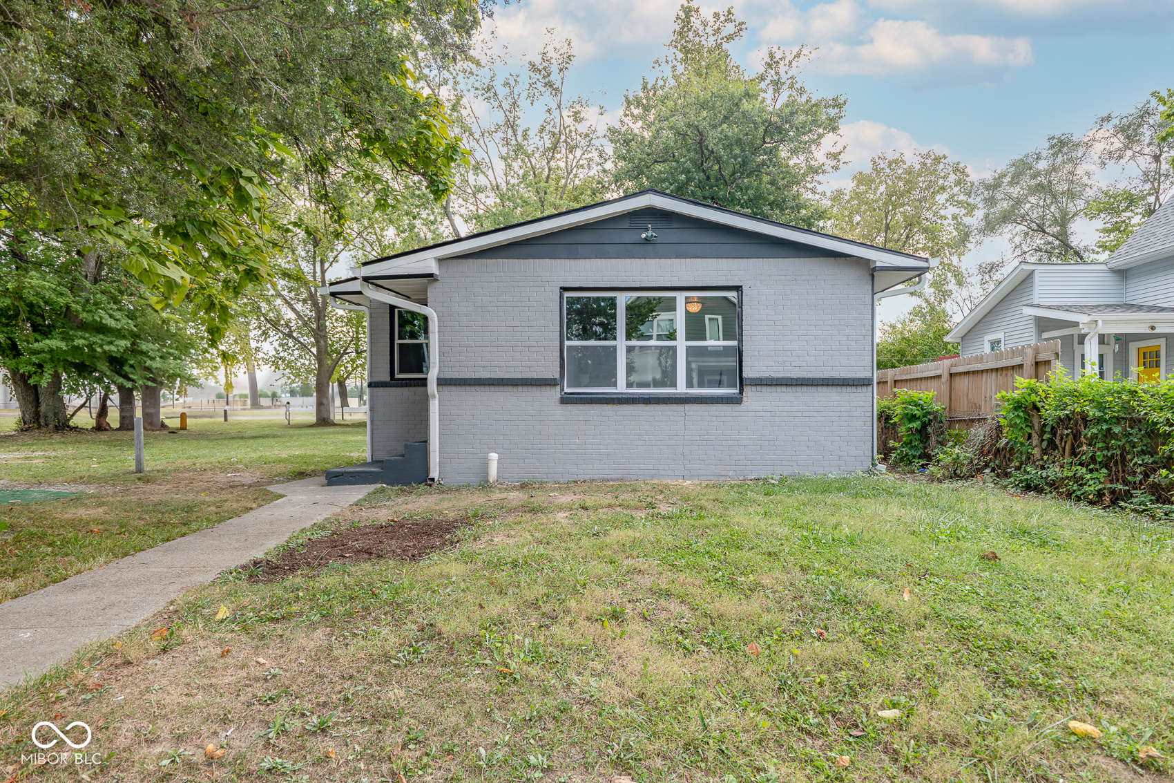 1221 W 19th Street Indianapolis IN 46202