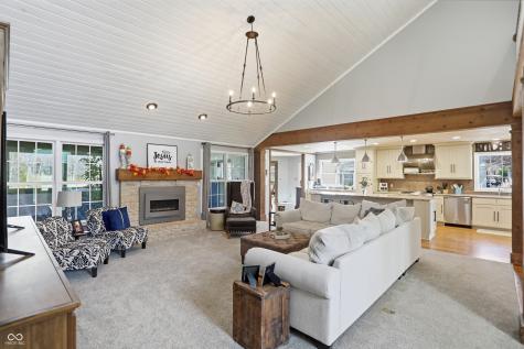 4316 W Whiteland Road Bargersville IN 46106