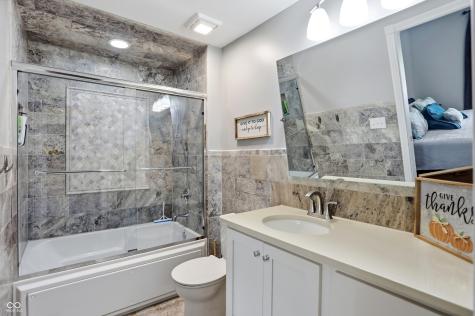 4316 W Whiteland Road Bargersville IN 46106