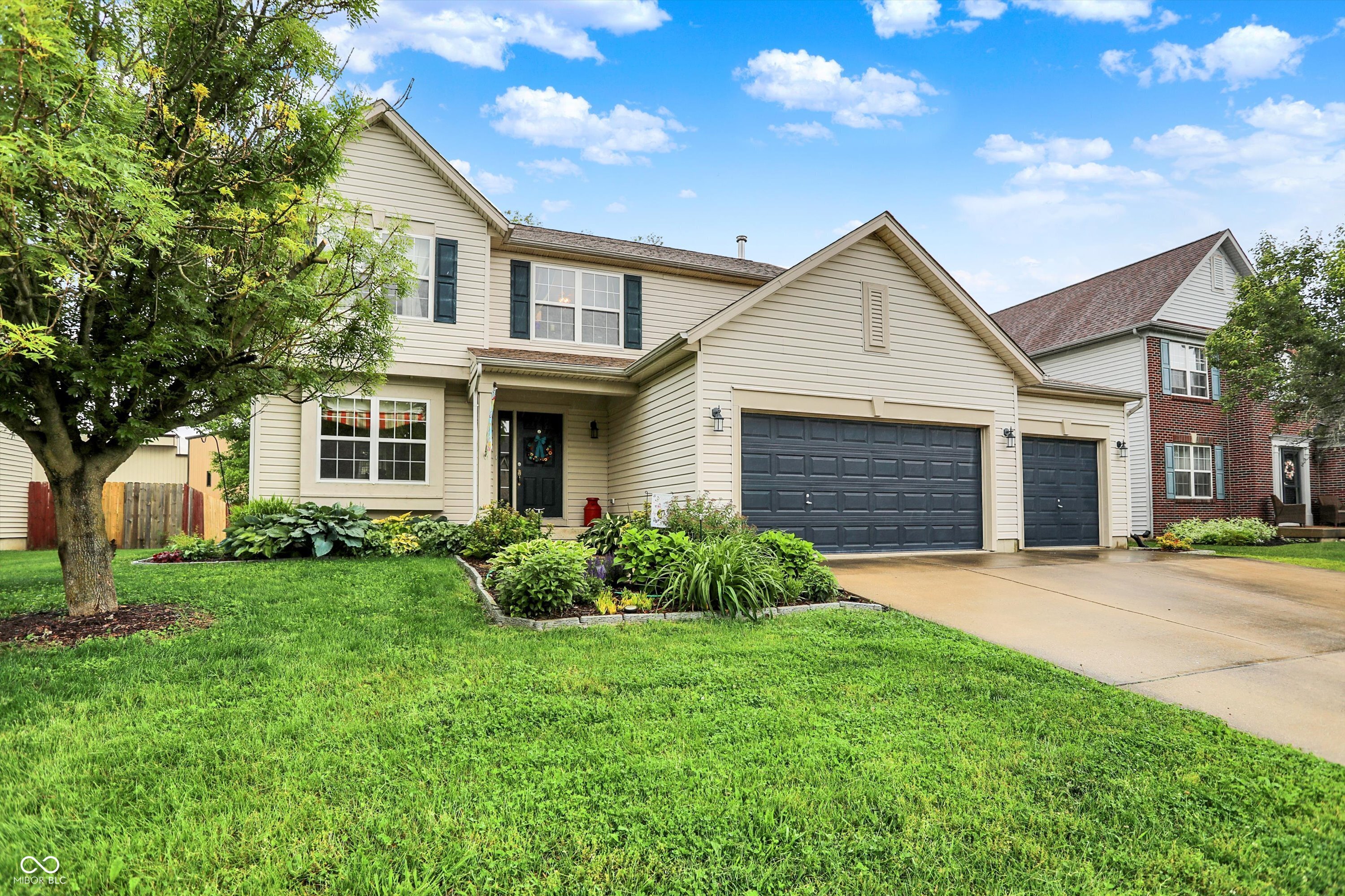 2623 Senators Way Indianapolis IN 46217
