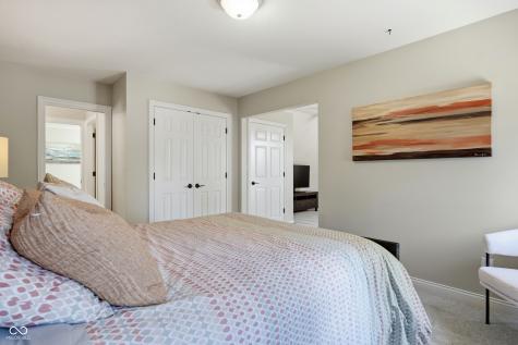 5922 Fife Trail Carmel IN 46033