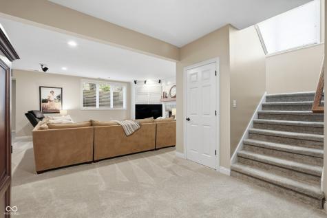 5922 Fife Trail Carmel IN 46033