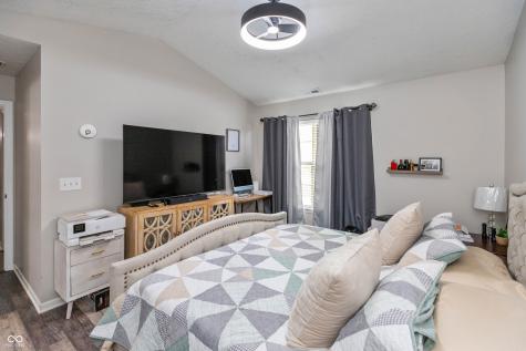 5650 Crown Vetch Place Indianapolis IN 46254