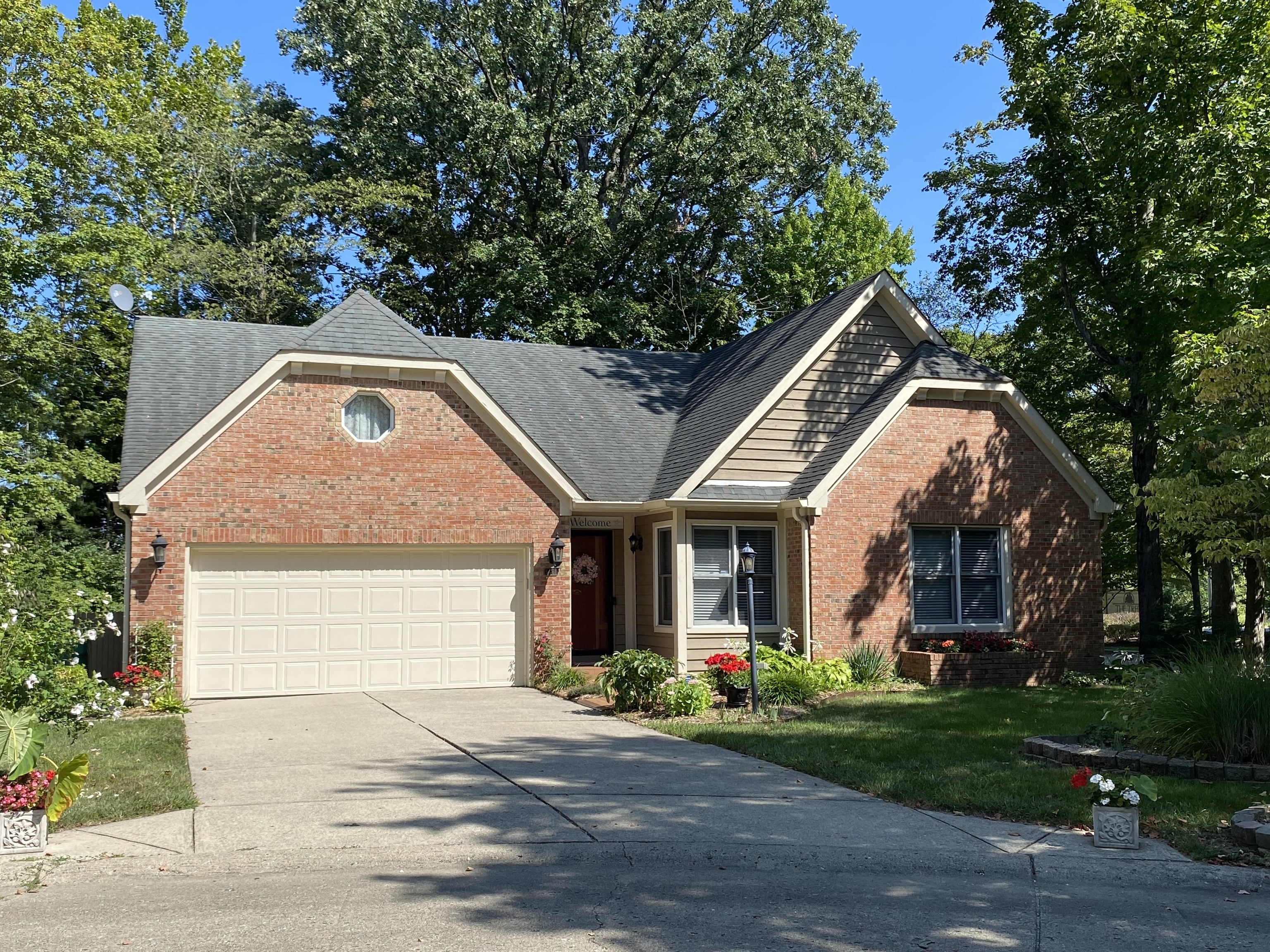 5461 Rockspray Circle Indianapolis IN 46254
