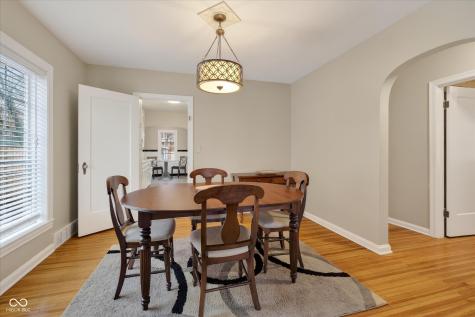 5428 E 10th Street Indianapolis IN 46219