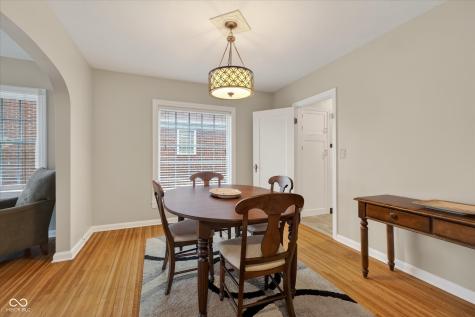 5428 E 10th Street Indianapolis IN 46219