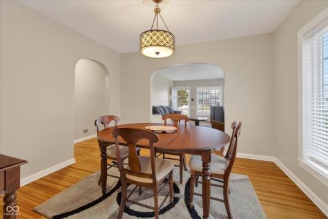 5428 E 10th Street Indianapolis IN 46219