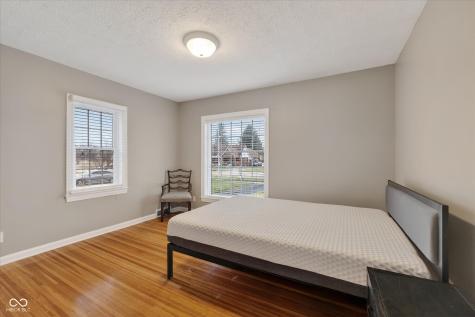 5428 E 10th Street Indianapolis IN 46219