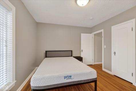 5428 E 10th Street Indianapolis IN 46219