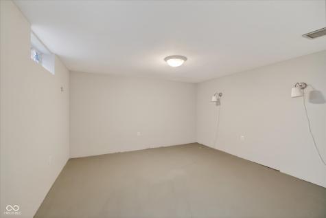 5428 E 10th Street Indianapolis IN 46219