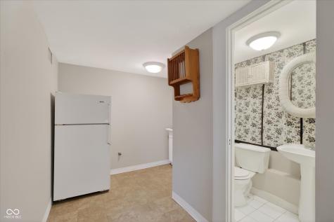 5428 E 10th Street Indianapolis IN 46219