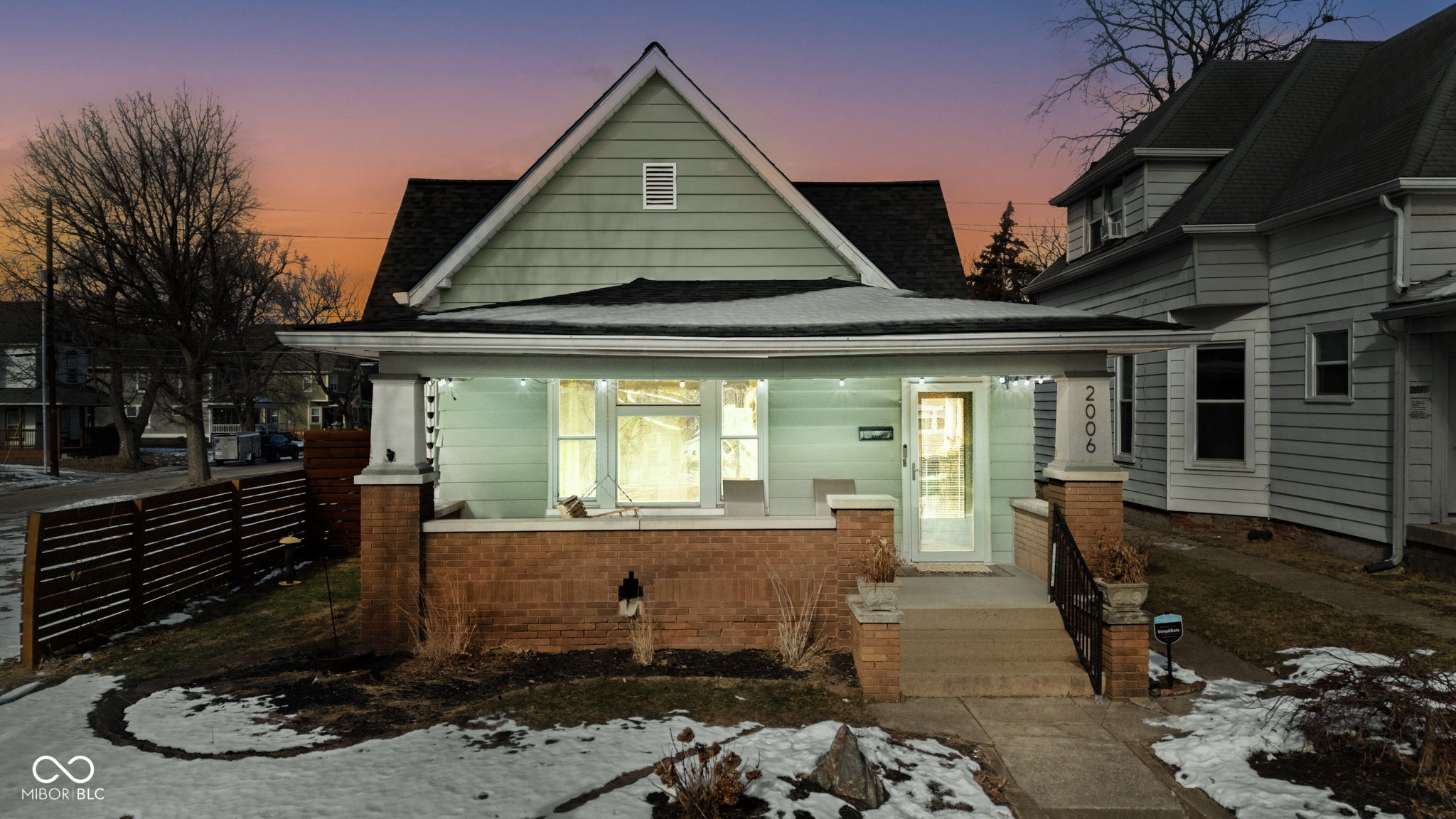 2006 E 10th Street Indianapolis IN 46201