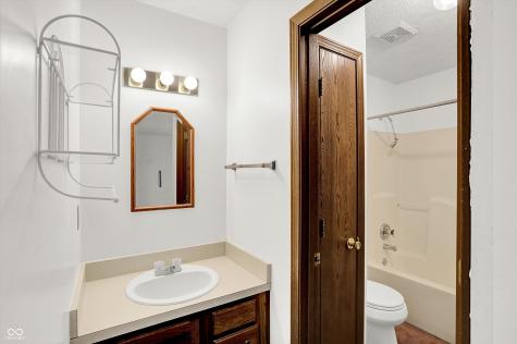 21 Medina Drive Indianapolis IN 46227