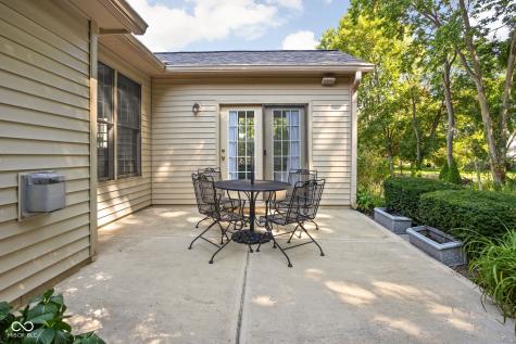 10019 Niagara Drive Fishers IN 46037