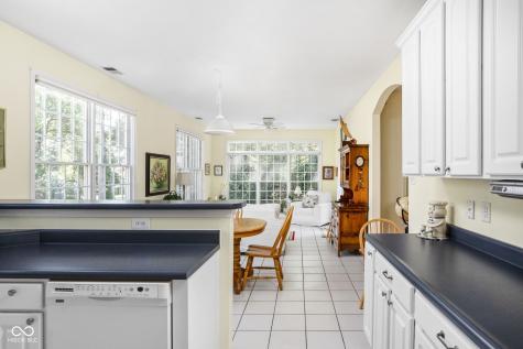 10019 Niagara Drive Fishers IN 46037