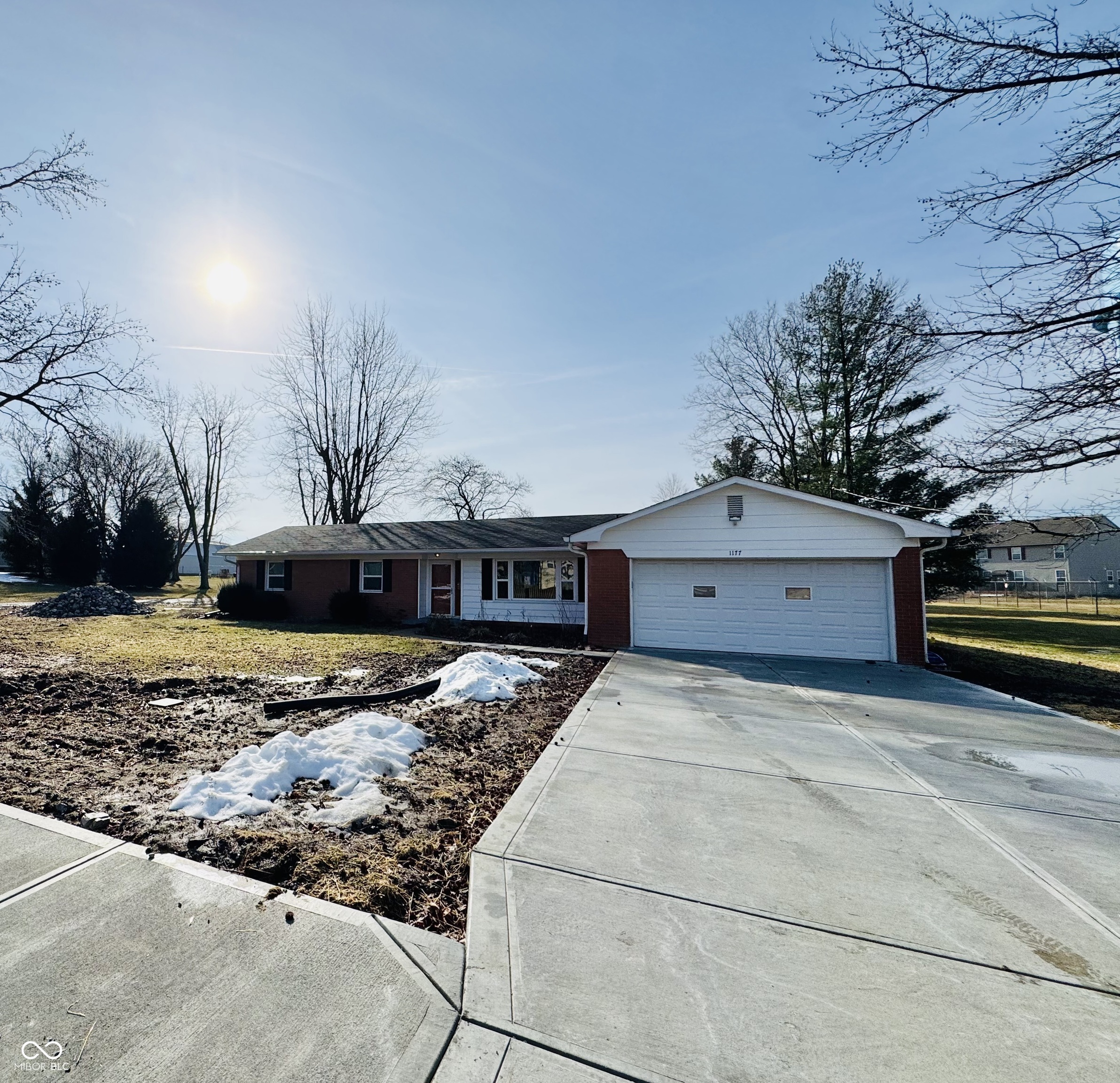 1177 W Curry Road Greenwood IN 46143