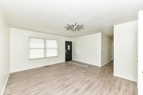 9408 E 25th Street Indianapolis IN 46229