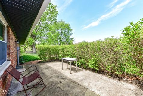 9408 E 25th Street Indianapolis IN 46229