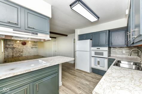 9408 E 25th Street Indianapolis IN 46229