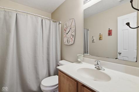 2704 Armaugh Drive Brownsburg IN 46112