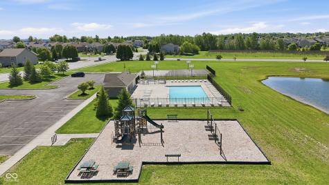 2704 Armaugh Drive Brownsburg IN 46112