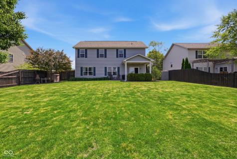 2704 Armaugh Drive Brownsburg IN 46112