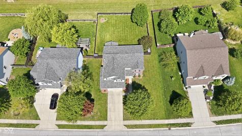 2704 Armaugh Drive Brownsburg IN 46112