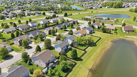 2704 Armaugh Drive Brownsburg IN 46112