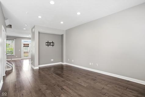 358 E Ohio Street Indianapolis IN 46204