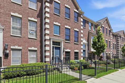 358 E Ohio Street Indianapolis IN 46204