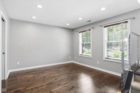 358 E Ohio Street Indianapolis IN 46204