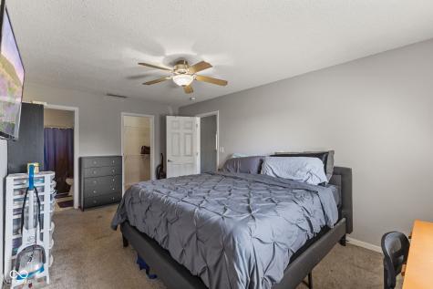 2227 Rolling Hill Court Columbus IN 47201