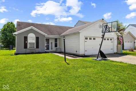 2227 Rolling Hill Court Columbus IN 47201