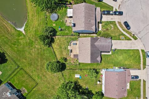 2227 Rolling Hill Court Columbus IN 47201