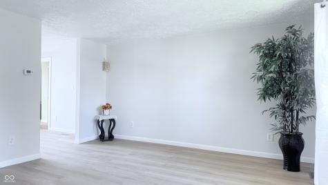 10321 Starview Drive Indianapolis IN 46229