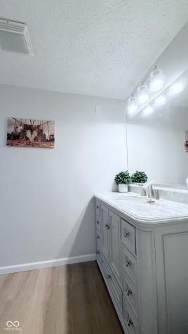 10321 Starview Drive Indianapolis IN 46229