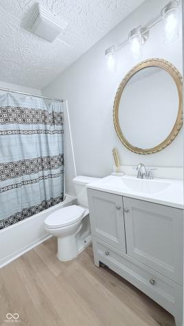 10321 Starview Drive Indianapolis IN 46229