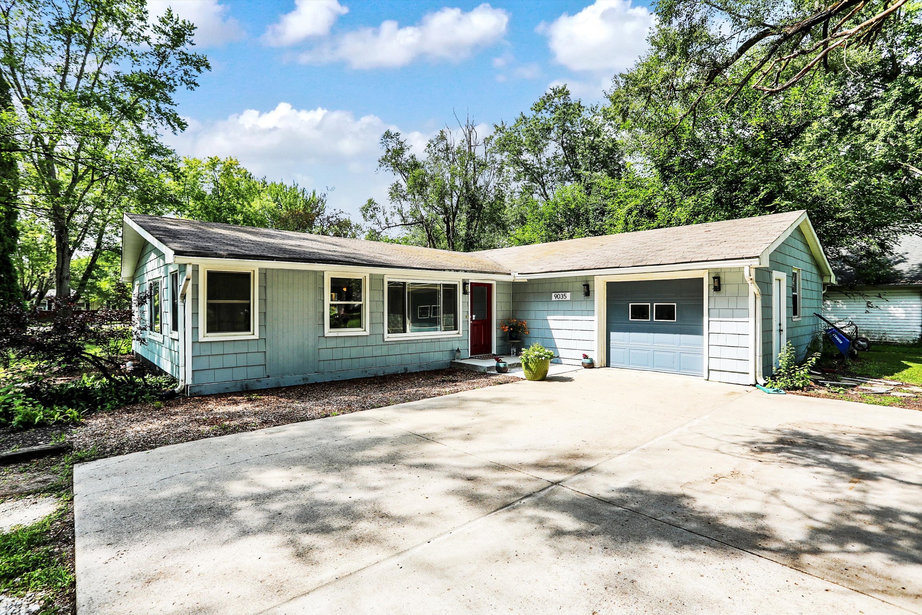 9035 Horseshoe Drive Zionsville IN 46077