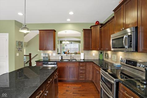 700 Greenford Trail N Carmel IN 46032