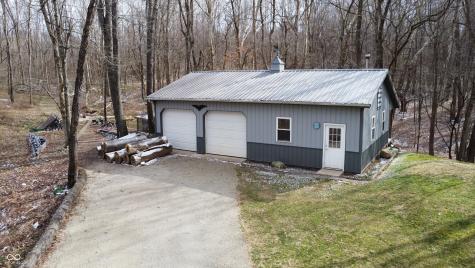 111 W Everton Road Connersville IN 47331