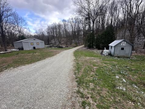 111 W Everton Road Connersville IN 47331