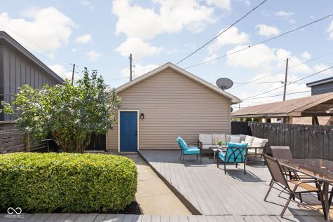 1037 E Ohio Street Indianapolis IN 46202