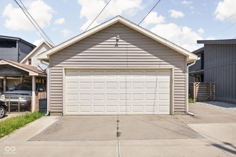 1037 E Ohio Street Indianapolis IN 46202