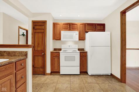 8101 Eaton Court Indianapolis IN 46239