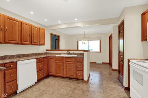 8101 Eaton Court Indianapolis IN 46239