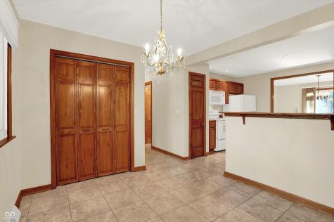 8101 Eaton Court Indianapolis IN 46239