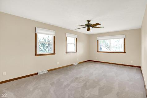 8101 Eaton Court Indianapolis IN 46239