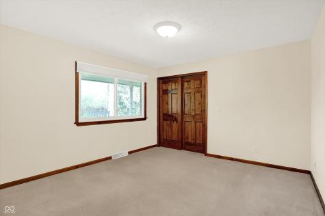 8101 Eaton Court Indianapolis IN 46239