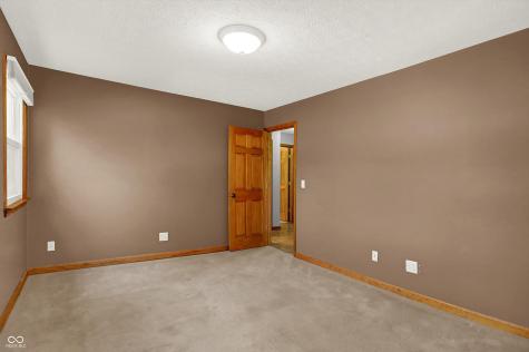 8101 Eaton Court Indianapolis IN 46239