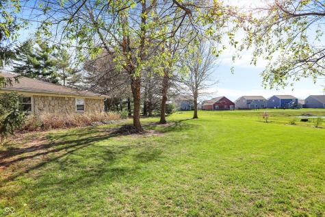 8101 Eaton Court Indianapolis IN 46239